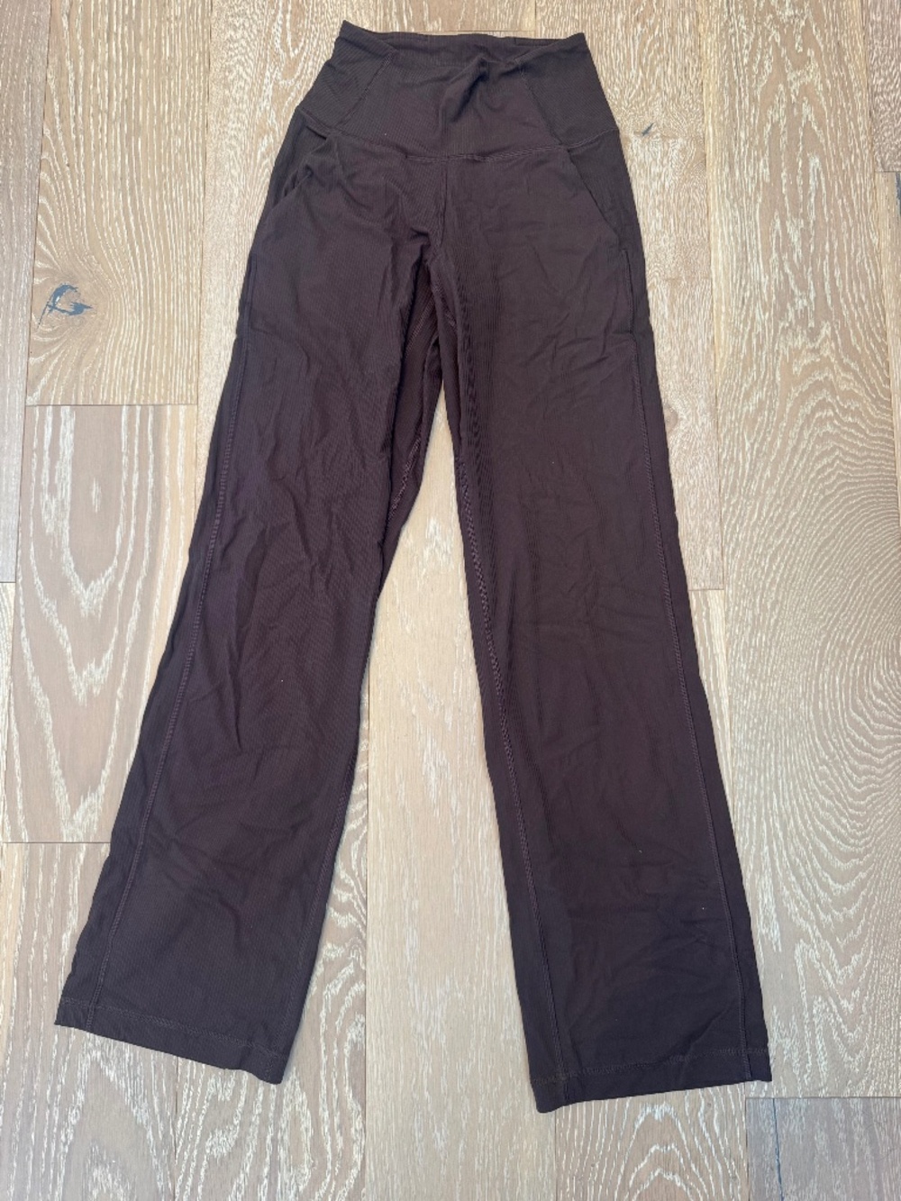 LULULEMON ALIGN RIBBED FLARED PANT SHORT SIZE 2 ESPRESSO